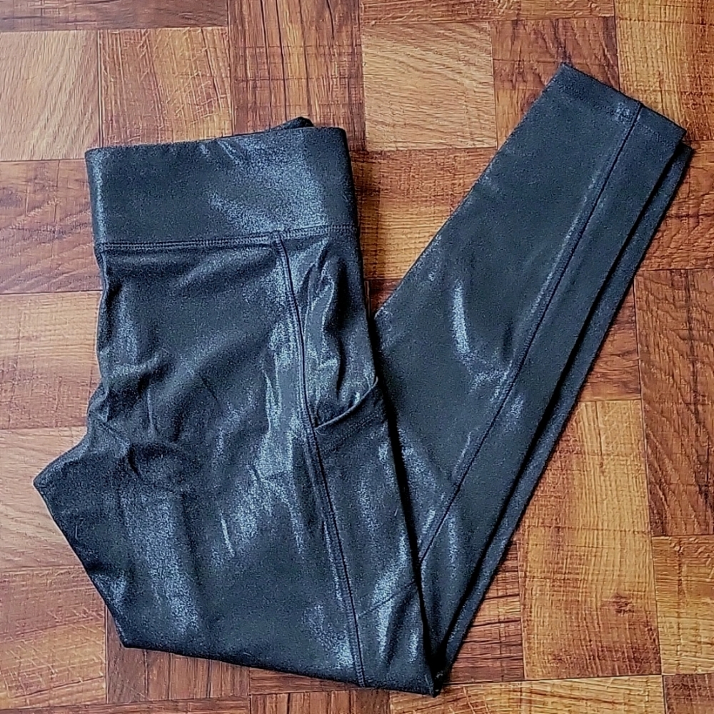 Victoria's Secret PINK Shiny Leggings